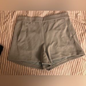 Lululemon Soft Streme 4” Shorts color: Silver Blue